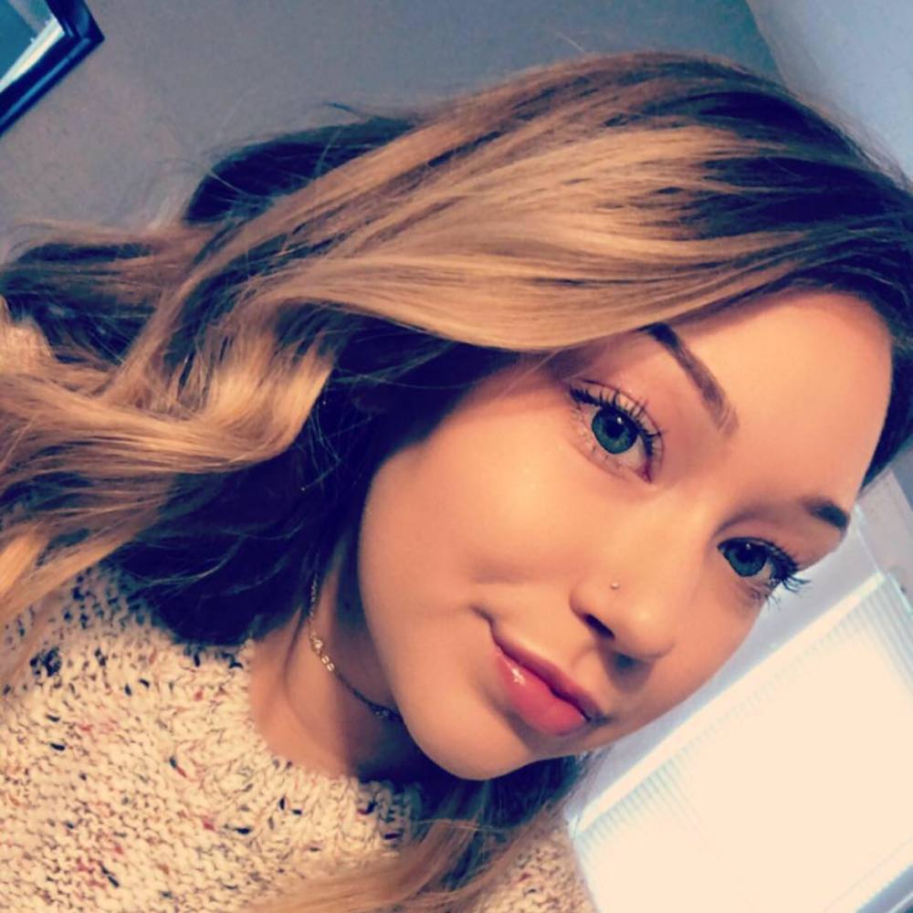 Meet your Posher, Leah